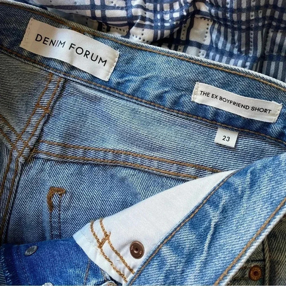 NWOT Aritzia Denim Forum Button fly The Ex-Boyfriend Denim Short 23 - Picture 5 of 7